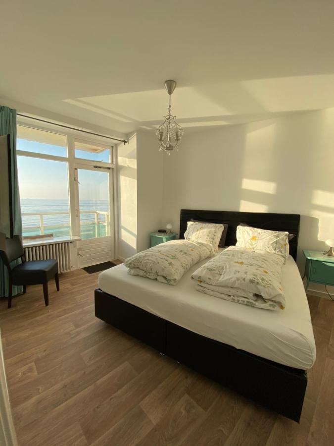 赞德沃特Berrie'S Sea View公寓 外观 照片